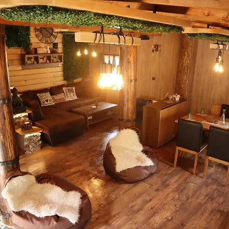 Roots Apartment Borovets